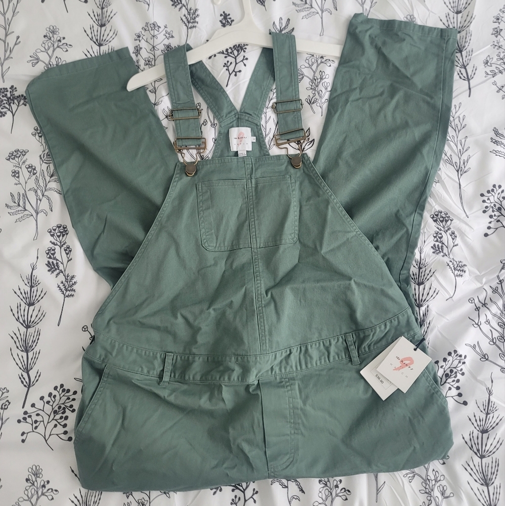 Maternity overalls